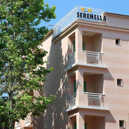 Hotel Serenella Vintage Римини Экстерьер фото